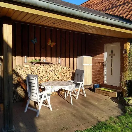 Apartment Muehlenbach Kotten- Bauernhofurlaub Mit Hund Und Pferd Bippen